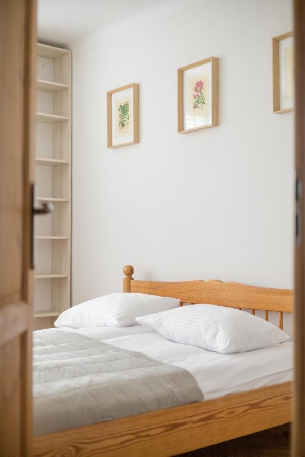 Piekna 2-Bedroom Apartment 华沙 外观 照片